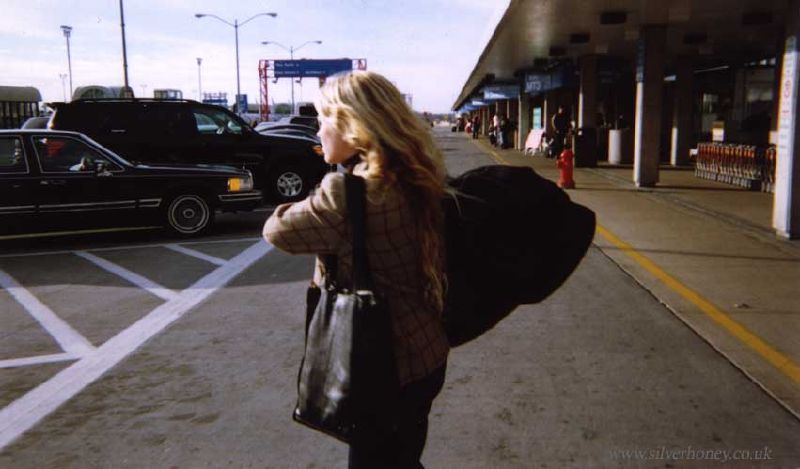 Charlotte En Route, 2003