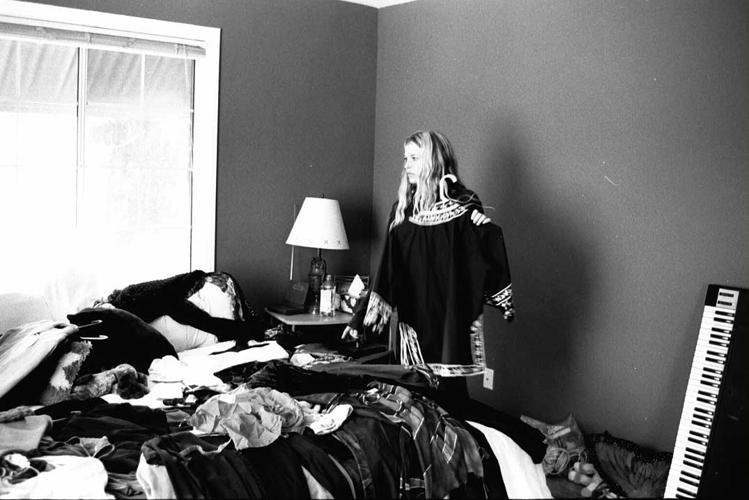 Erin Russel Photograph Of Charlotte Martin - 9